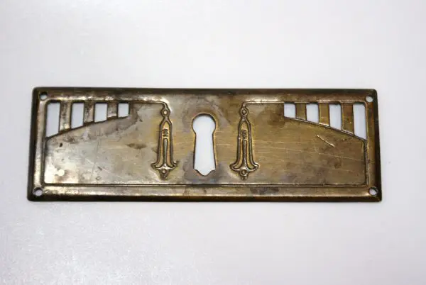 Jugendstil beslag sleutelplaat open