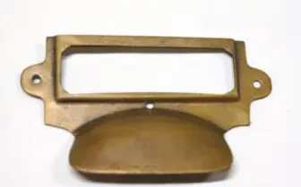 etiketraam gestanst oud messing