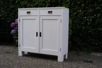 commode wit