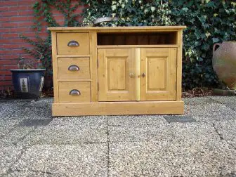 Geloogd grenen tv meubel smal