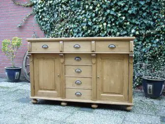 grenen dressoir Breukelen