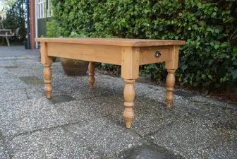 grenen salontafel met doorschuiflade