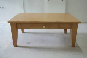 grenen salontafel met lade