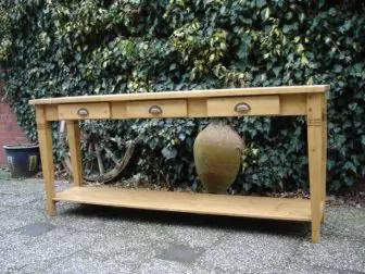 grenen sidetable