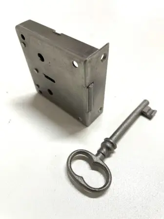 opdekslot 4 cm