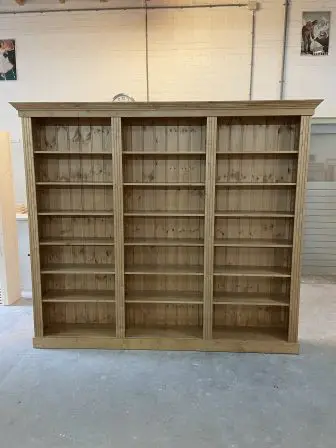Boekenkast massief hout