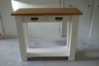 Landelijke sidetable wit