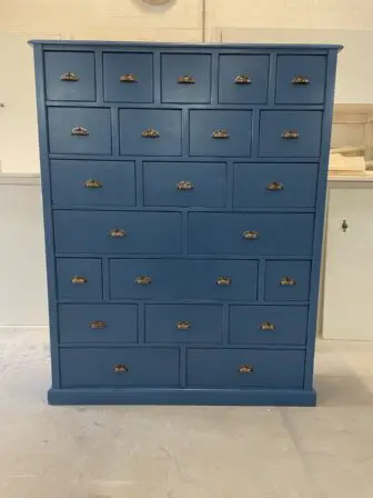 Houten apothekerskast