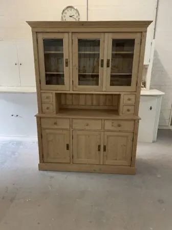 massief houten buffetkast