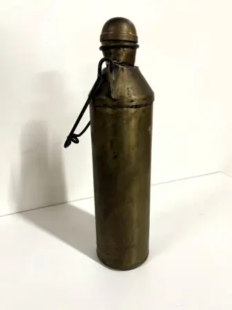 oude koperen kruik