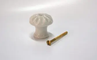 porseleinen knop 