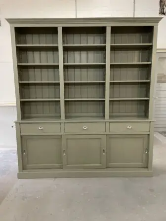 boekenkast op maat hout