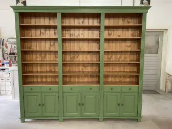 brede boekenkast op maat
