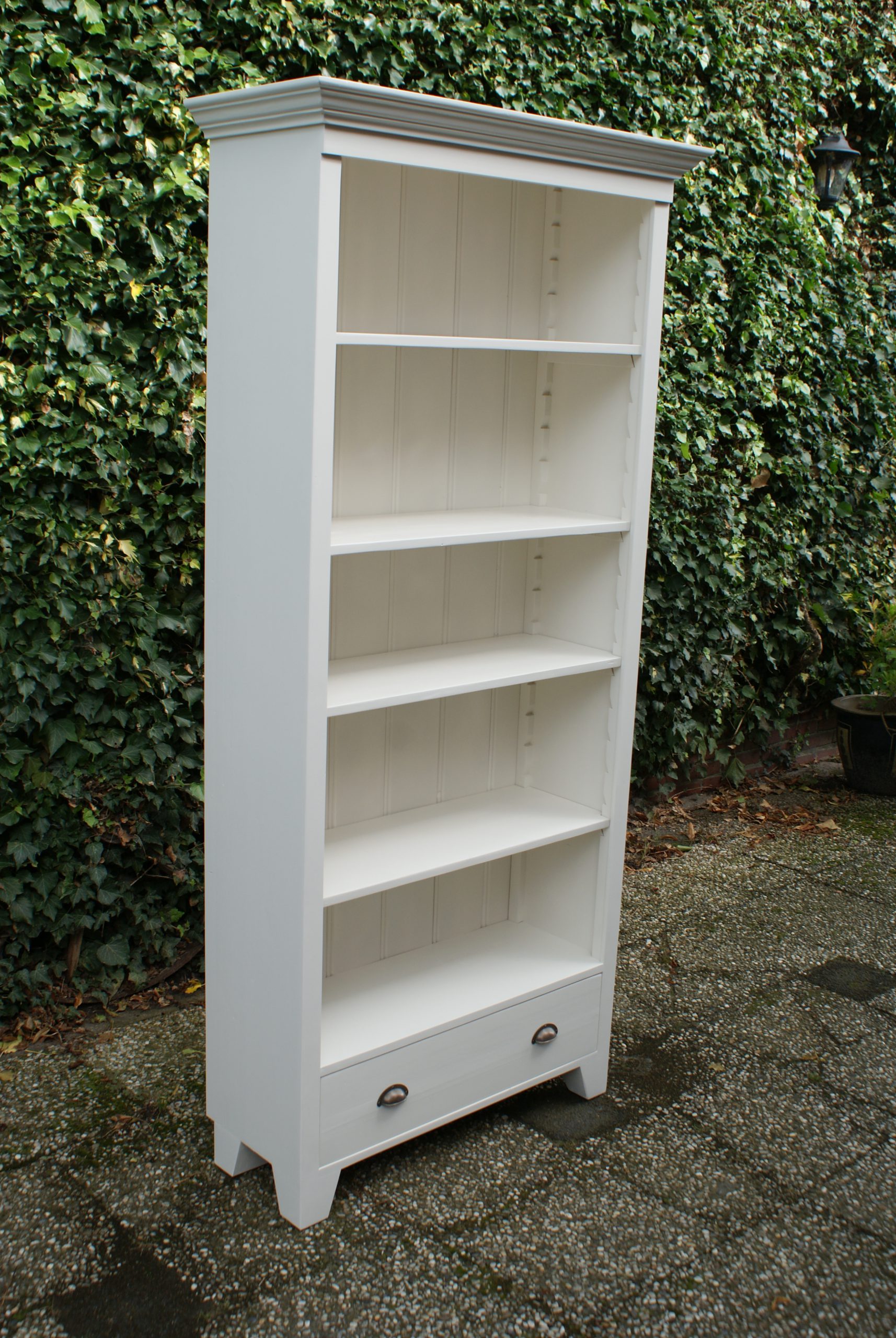 salto Afscheid Accumulatie Wit houten boekenkast Emmen - Boekenkasten - Grenenhoeve