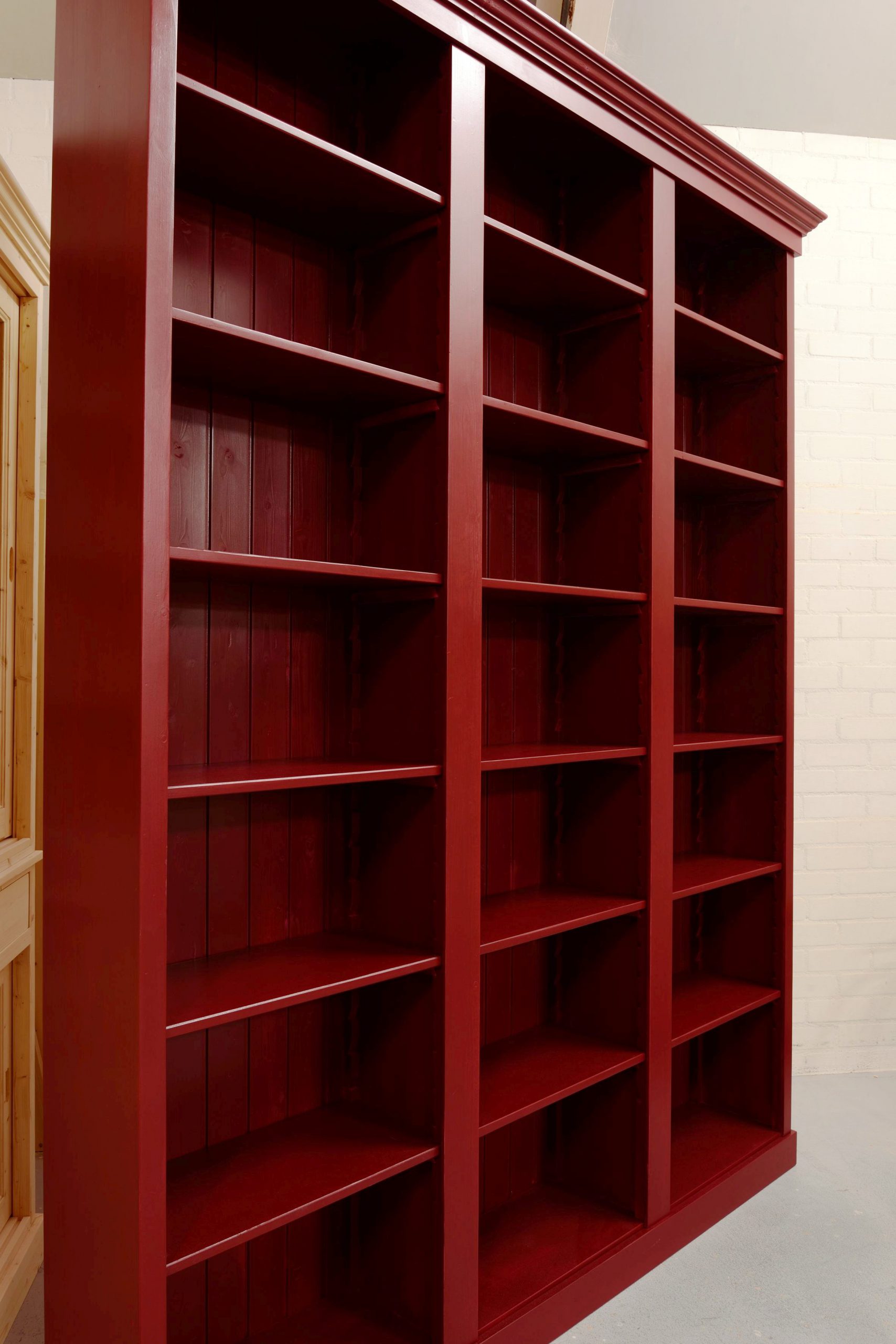 limoen kraan Onderzoek Boekenkast rood - Maatwerk in boekenkasten - de Grenenhoeve